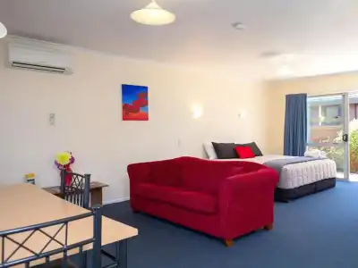 Middle Park Motel - 110