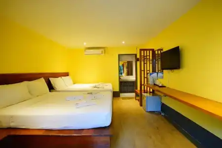Apple Beachfront Resort - 36