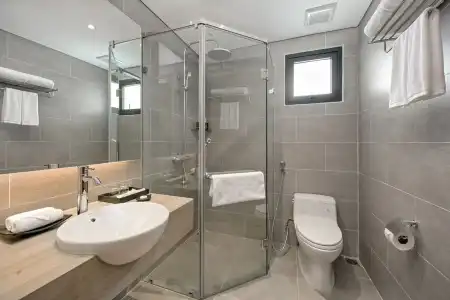 Avora Boutique - 7