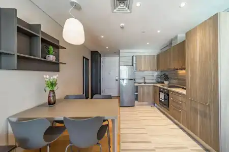 Sherwood Suites - 104