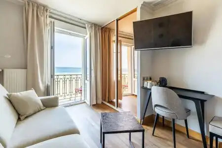 Kyriad Saint Malo centre Plage - 177