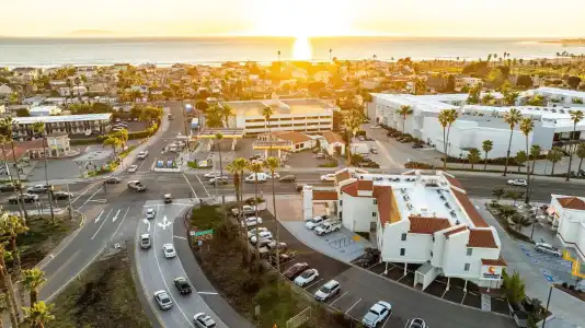 Comfort Inn & Suites Ventura Beach - 23