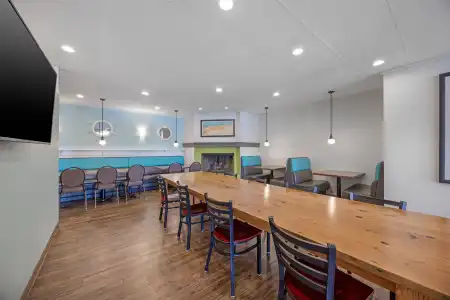 Best Western Plus Ocean View Resort - 22