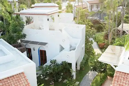Baan Montra Beach Resort - 35