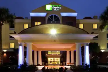 Holiday Inn Express St. Petersburg North (I-275) by IHG - 10
