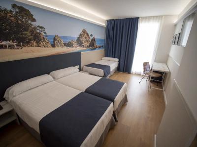 Don Juan Tossa & Bungalows - 5