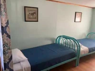 Hillside Motel - 14