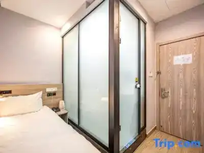 Liru Tujia Hostel - 17
