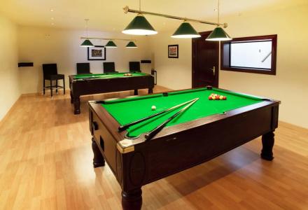 Sunset Beach Club Apartments - 29