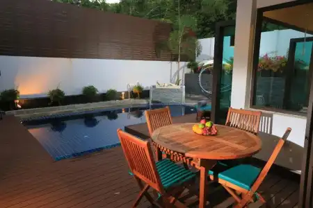 Naiharn Beach Villa - 41