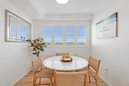 Crystal Bay on the Broadwater - 370