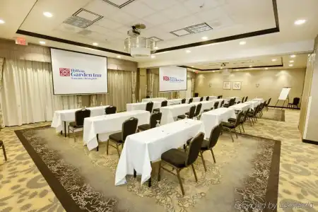 Hilton Garden Inn Toronto/Brampton - 19