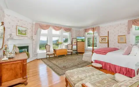 Wilburton Inn - 191