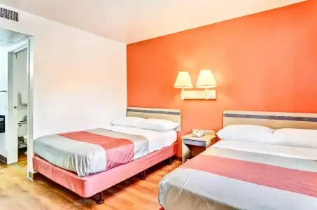 Motel 6 Pittsburgh, PA - Crafton - 19