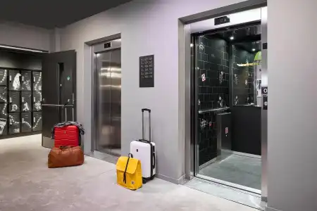 Moxy Bristol - 7