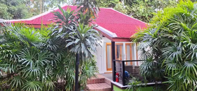 Alpha Resort & Spa - 205