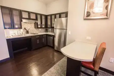 Staybridge Suites ALBANY WOLF RD-COLONIE CENTER by IHG - 55