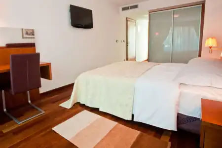 Croatia - 4