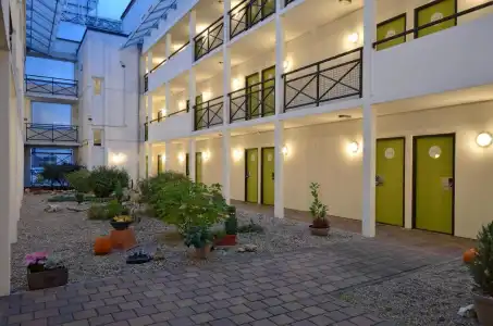 B&B Ingolstadt-Ost - 16