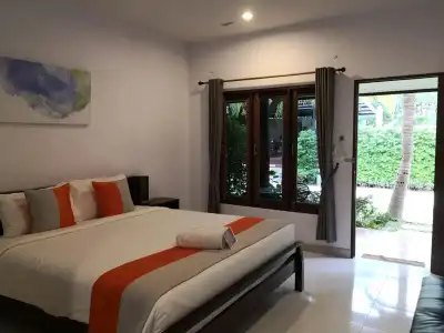 Baan Suan Rim Klong - 1