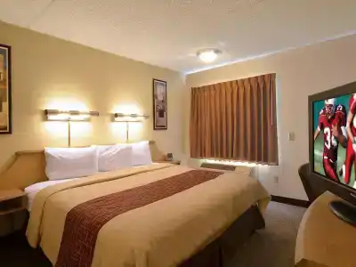 Red Roof Inn Lansing East – MSU - 6
