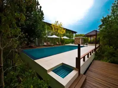 Tree House - 11