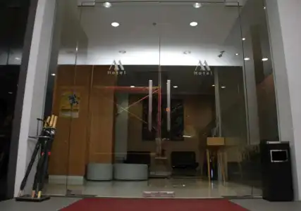M Jakarta - 19