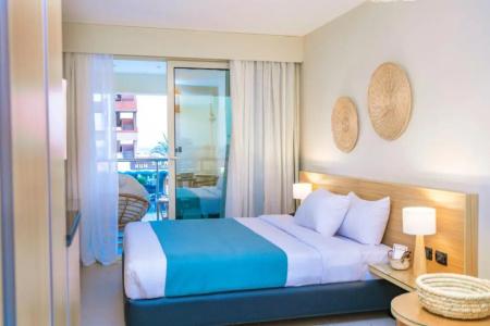 Redcon Suites - 370