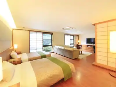 Shimoda Central - 41