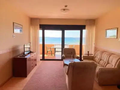 Laguna - 46