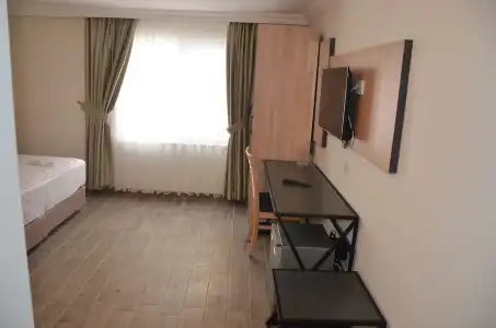 Piyes Otel - 62