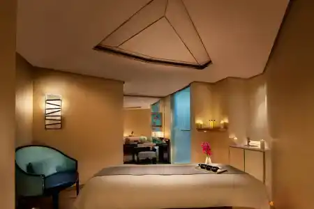 The Ritz-Carlton Shanghai, Pudong - 31