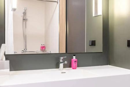Moxy Utrecht - 54