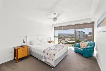 Gemini Court Holiday Apartments - 172