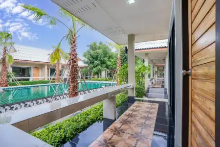 Tontan Resort Cha-Am - 52