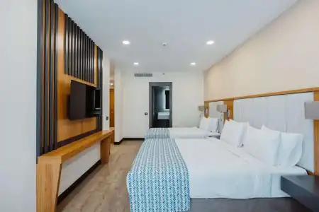 Best Western Plus Batumi - 66
