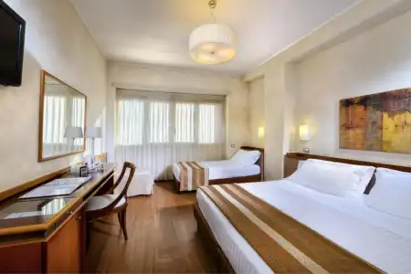 Best Western Piccadilly - 38