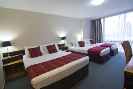 Commodore Regent Launceston - 5