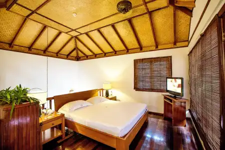 Palm Beach Island Resort & Spa Maldives - 9