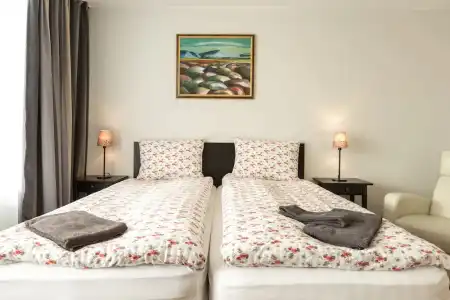 Guesthouse Garun, Skolavellir - 43