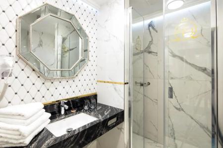 Royal Baltic Luxury Boutique - 49