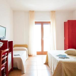 Delle More - 28