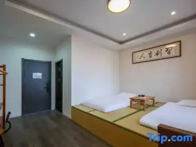 Mayfair Plaza Motel - 29