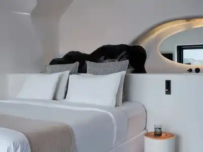 Olvos Luxury Suites - 4