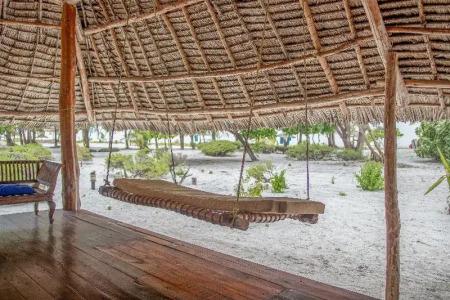 Hakuna Majiwe Beach Lodge - 70