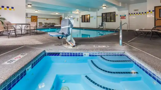 Best Western Plus Vancouver Mall Dr. & Suites - 13