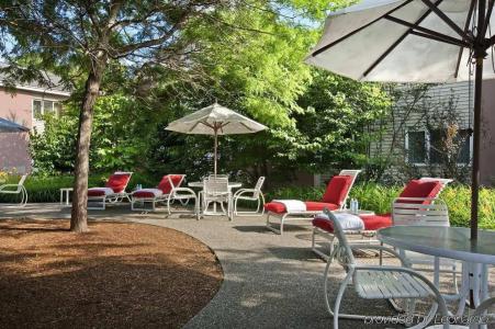 Deltas Burlington - 21