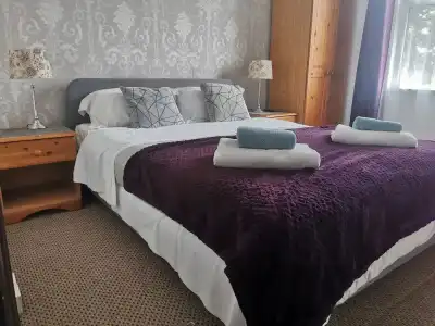 Adams Guest House - 15