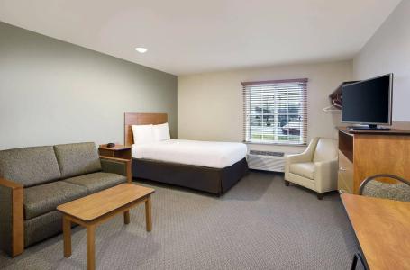 WoodSpring Suites Fredericksburg - 36