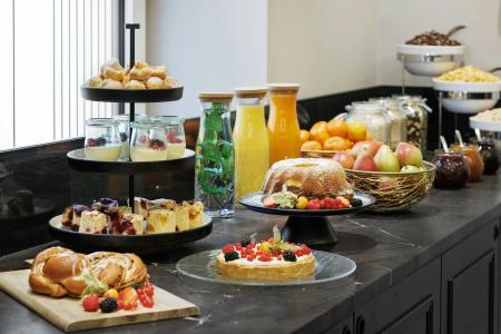 Astoria Vienna, Curio Collection by Hilton - 13
